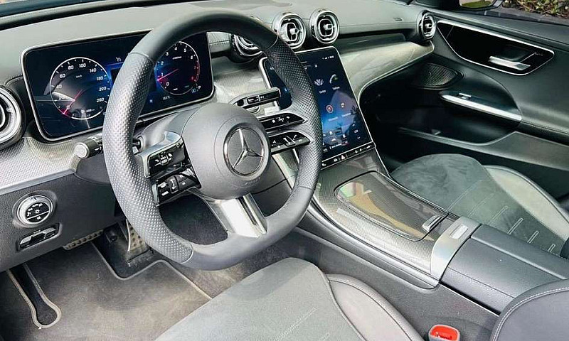 Mercedes C200 2023 H...