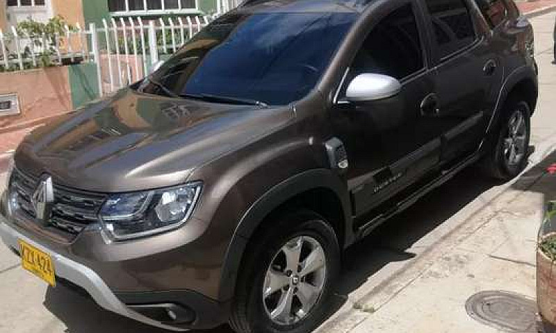 Camioneta Duster Int...