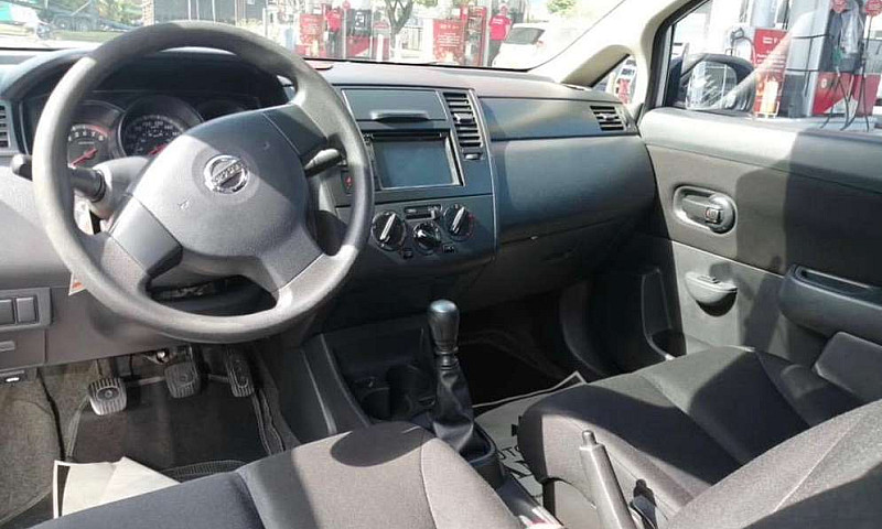 Vendo Hermoso Nissan...