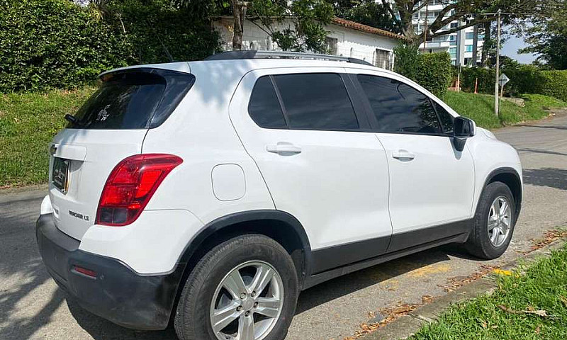 Chevrolet Tracker Ls...