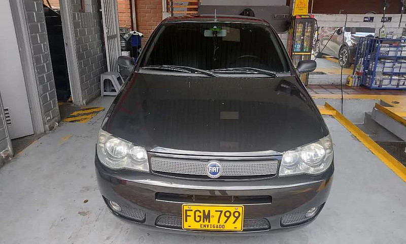 Hermoso Fiat Siena C...