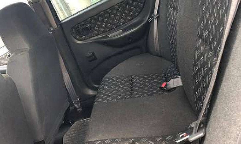 Nissan Sentra 1.6 Au...