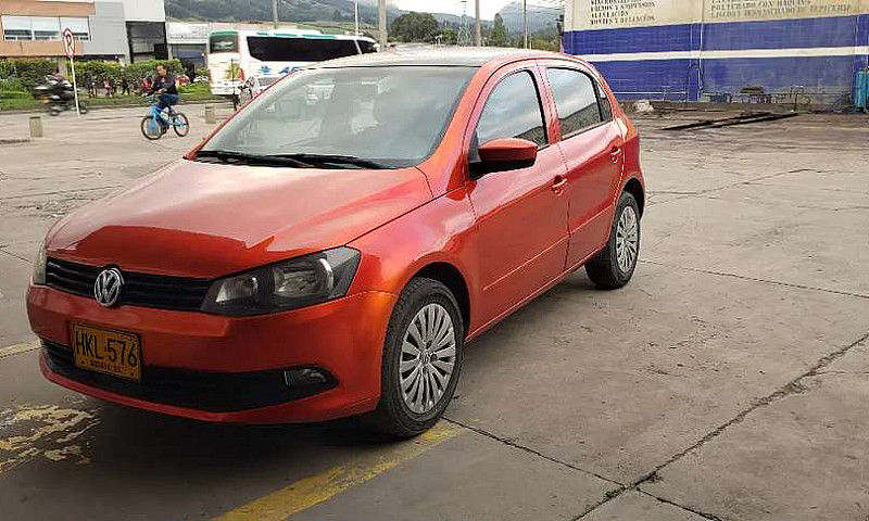 Vendo Automóvil...
