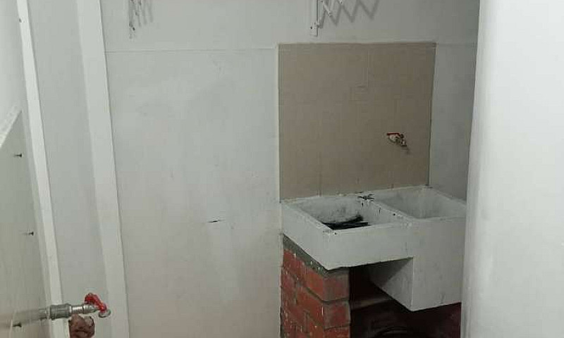 Aparta Estudio...