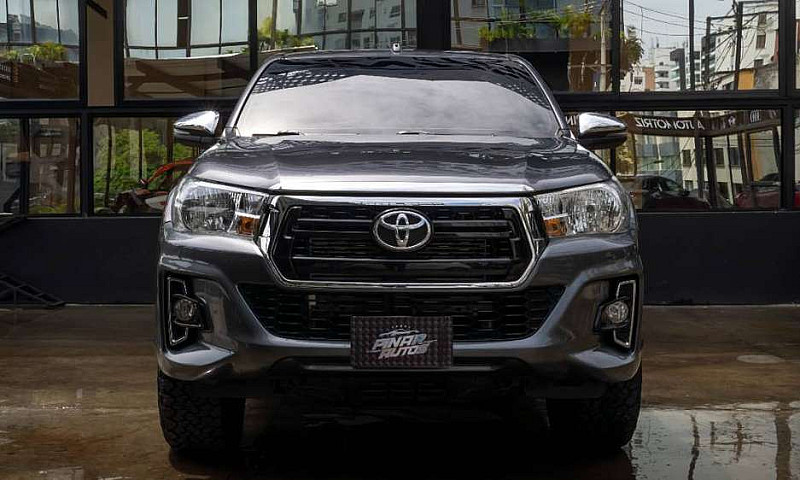 Toyota Hilux Srv...