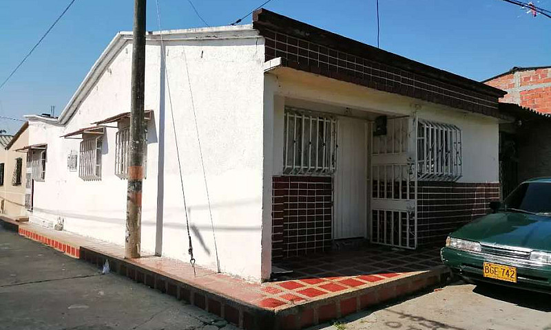 Casa Esquinera Barri...