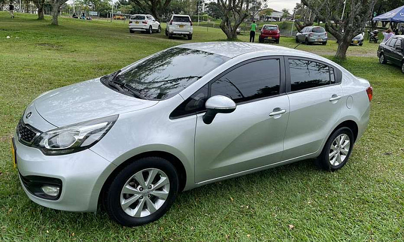 Kia Rio 2014...