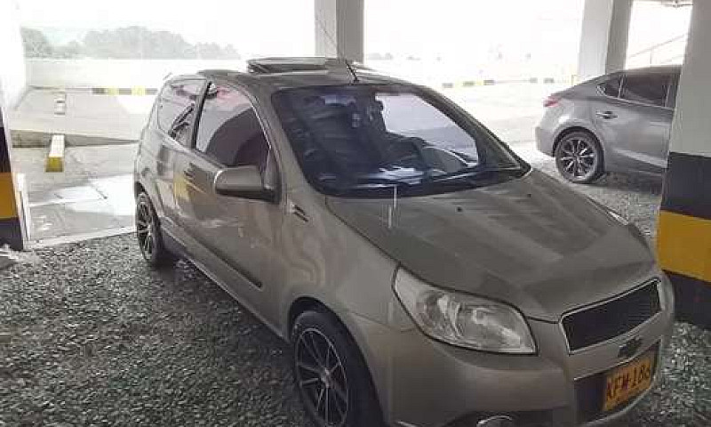 Vendo Hermoso Aveo E...