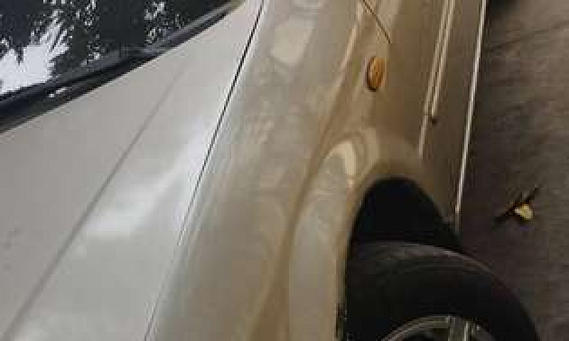 Vendo Mazda Allegro ...