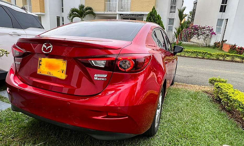 Mazda 3 Touring Mt 2...