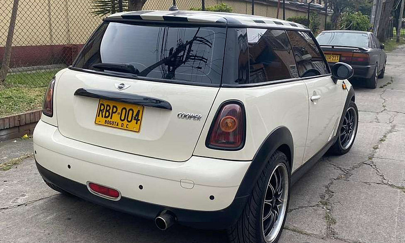 Mini Cooper 2009...