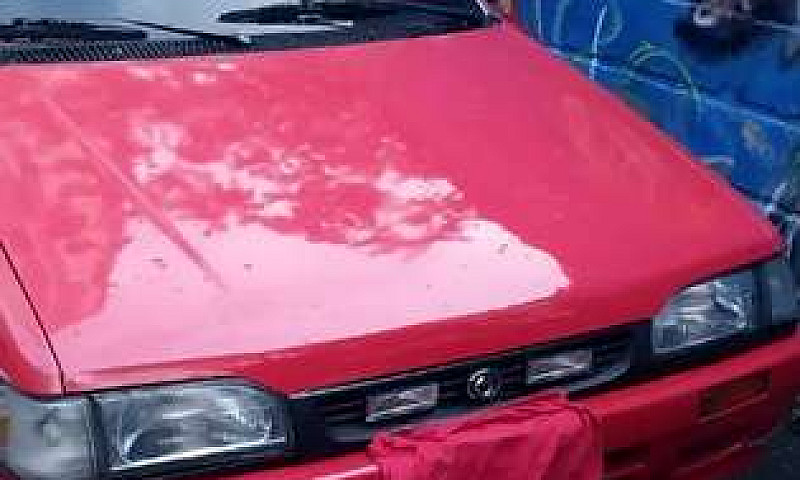 Vendo Mazda 323 Hs 5...