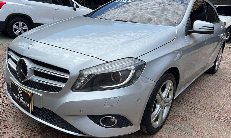 Mercedes Benz A200 A...