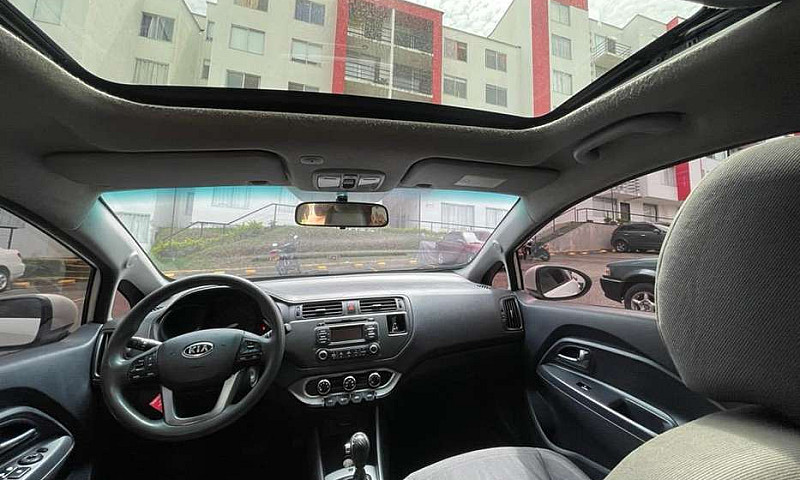 Kia Rio Spice 2012 A...