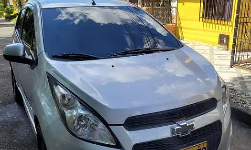 Hermoso Spark Gt Com...