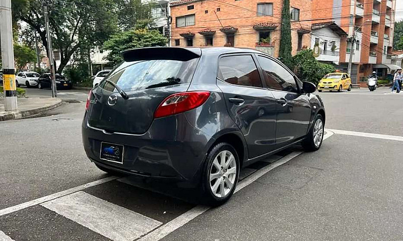 Mazda 2 Hb 2010 Mt 1...