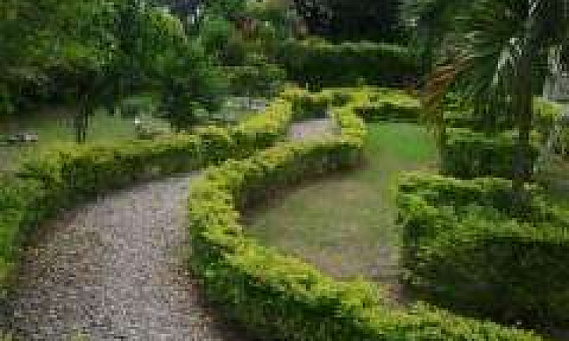 Casa Campestre, A Ci...