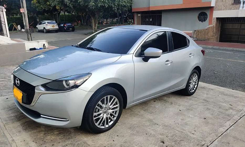 Mazda 2 Sedan 2021 G...