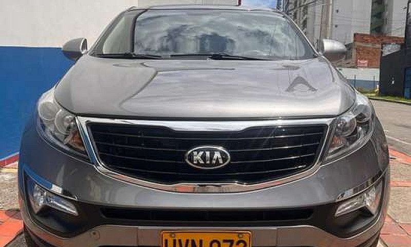 Vendo Kia Sportage L...