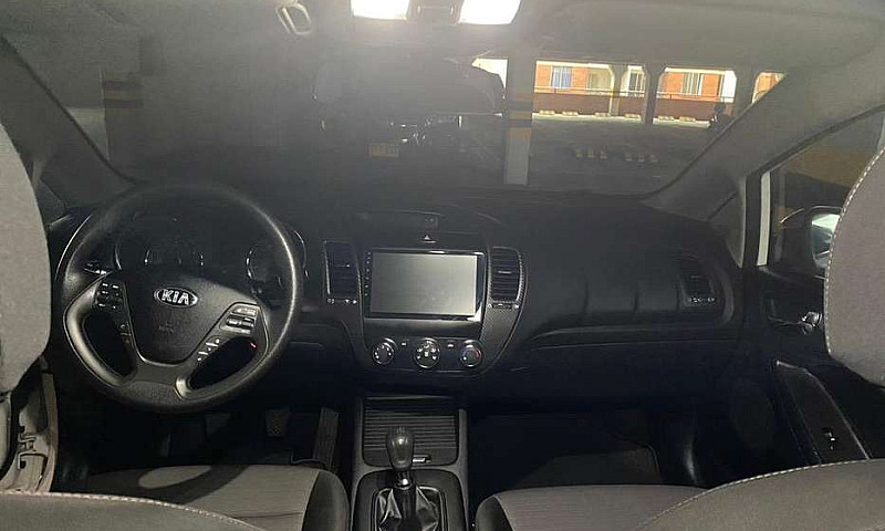 Vendo Kia Cerato Pro...