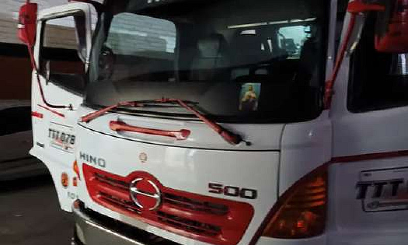 Vendo Camion Hino 50...