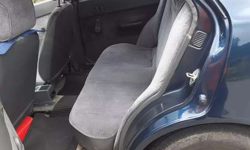 Vendo Chevrolet Swif...