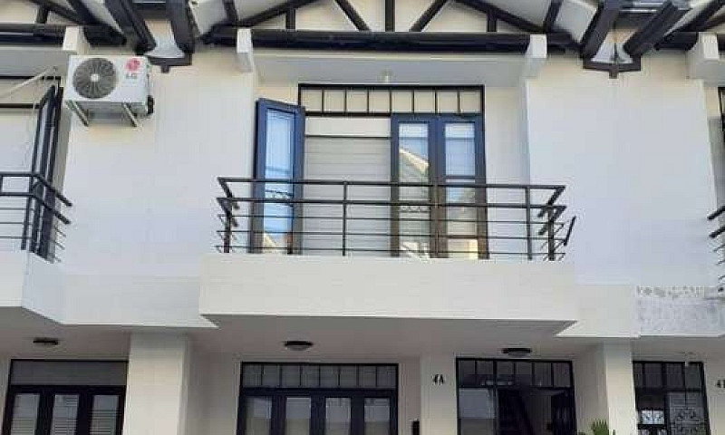 Venta Hermosa Casa, ...