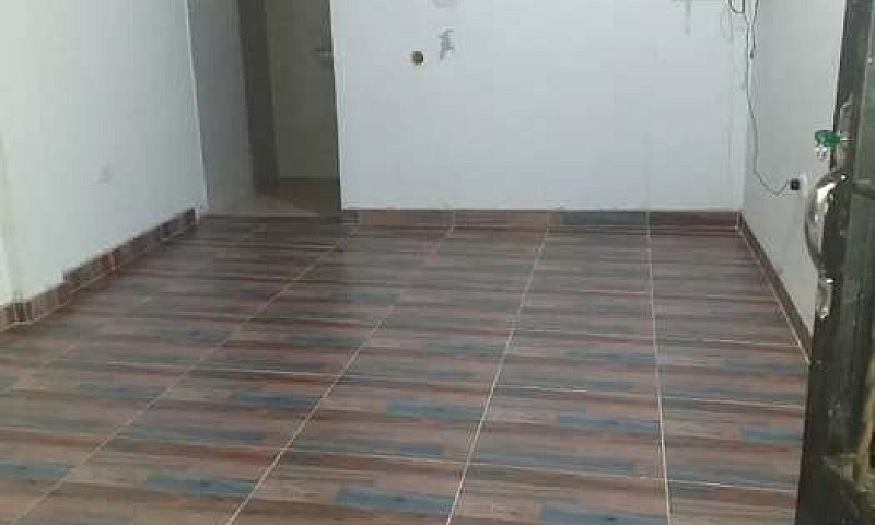 Se Arrienda Habitaci...