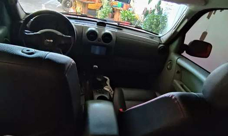 Camioneta Jeep Chero...