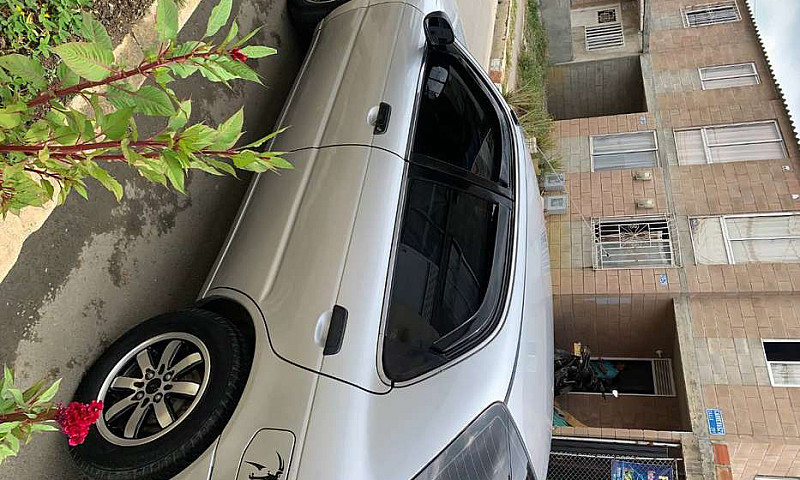 Vendo Chevrolet Este...