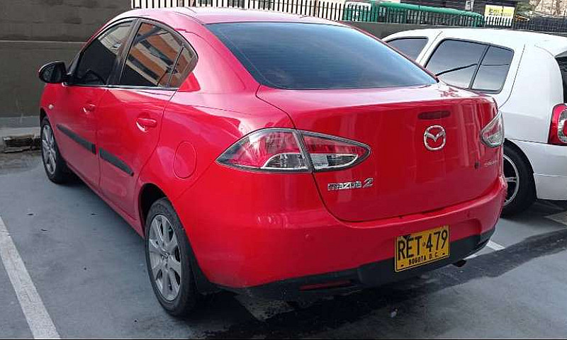 Mazda 2 Sedan, Model...