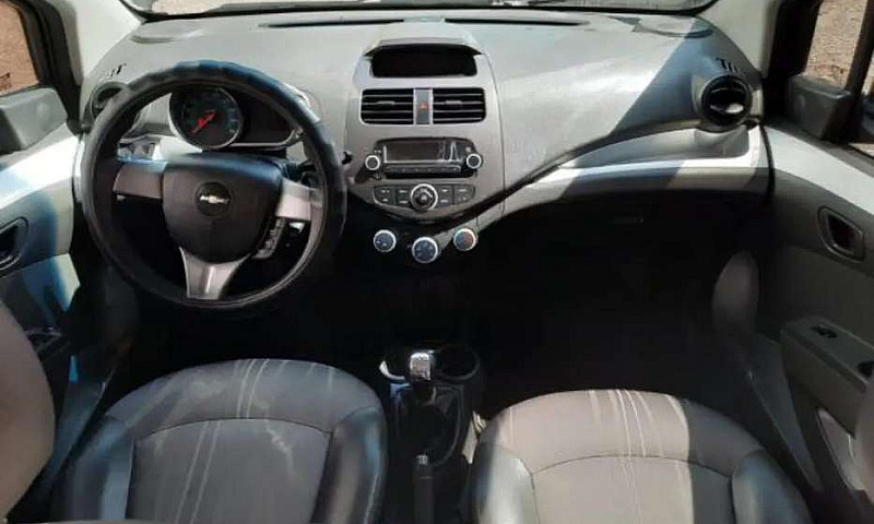 Vendo Chevrolet Spar...