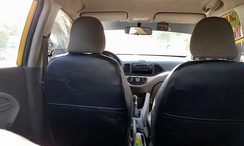 Taxi Kia Picanto Ion...