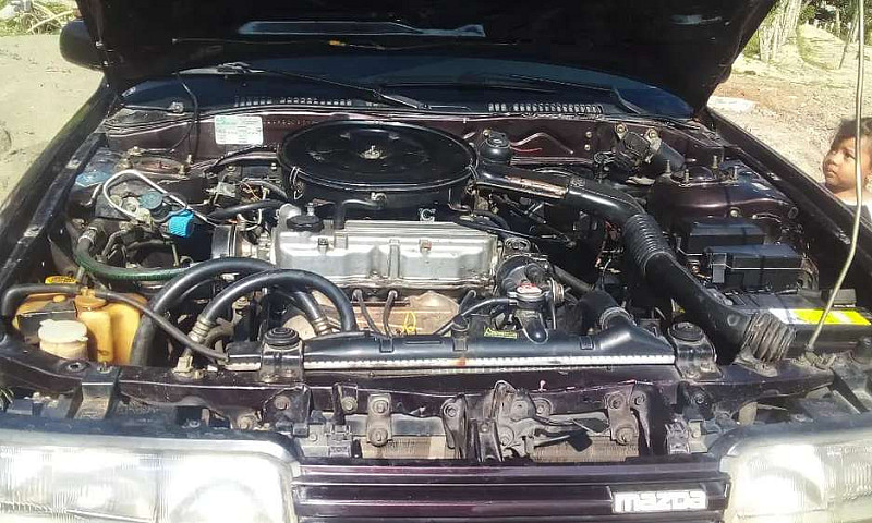 Vendo Mazda...