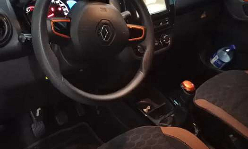 Renault Kwid Outside...