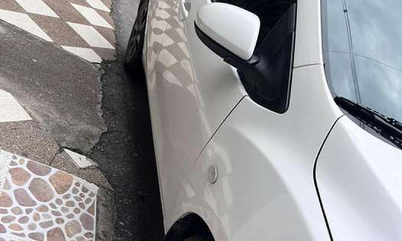 Mazda 2 Full Equiipo...