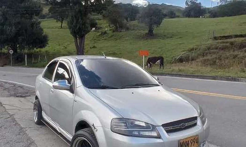 Vendo Aveo Sedan 200...