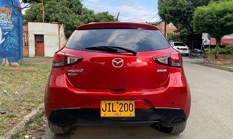 Mazda 2 Touring 2017...