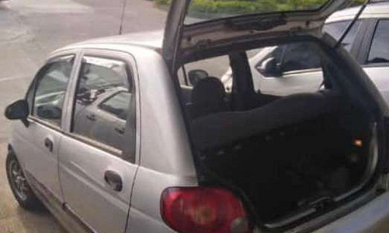 Carro Spark Ls Hermo...