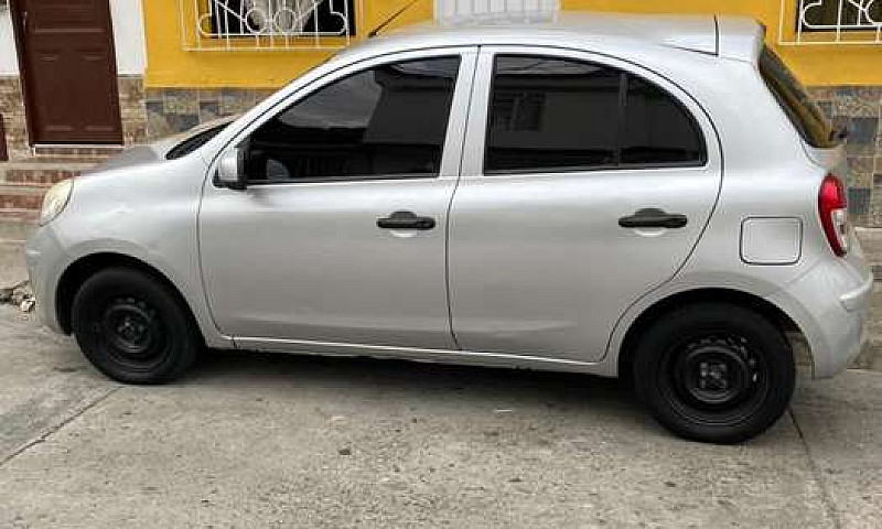 Venta De Carro Nissa...