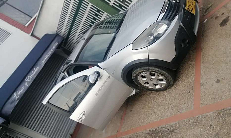 Se Vende Sandero Ste...