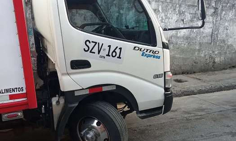 Se Vende Turbo Hino ...