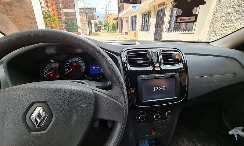 Renault Logan Versió...