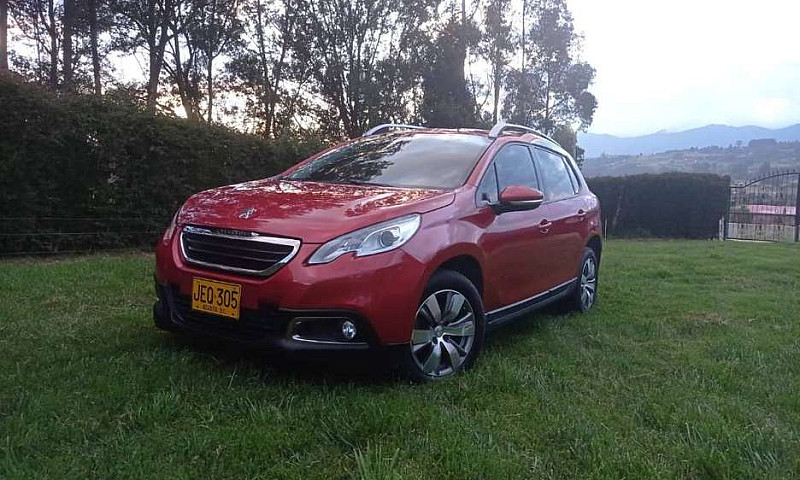 Peugeot 2008, Modelo...