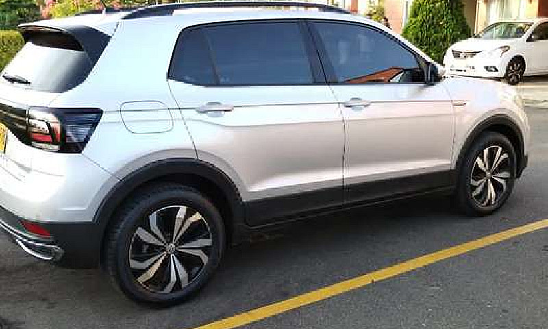 Volkswagen T-Cross C...