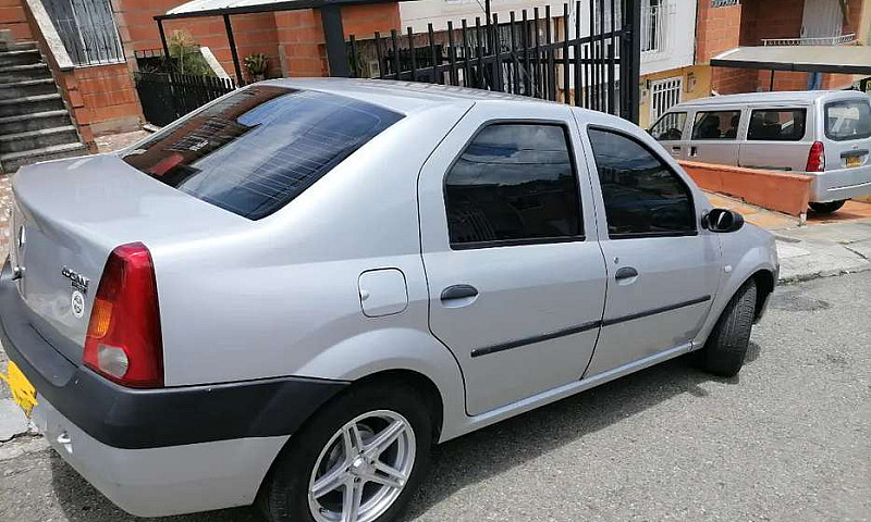 Se Vende Logan 2007...