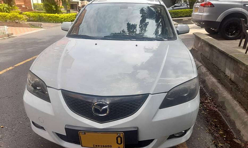 Mazda 3 Modelo 2006....