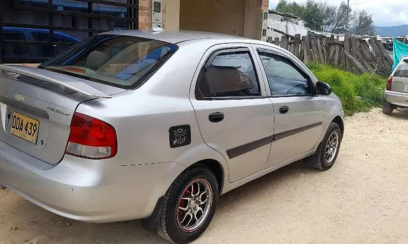 Chevrolet Aveo Sedan...