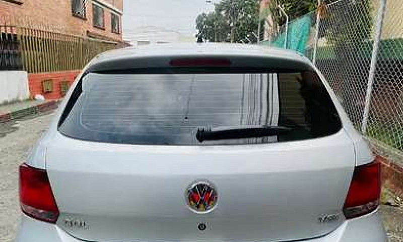 Volkswagen Gol 2015...