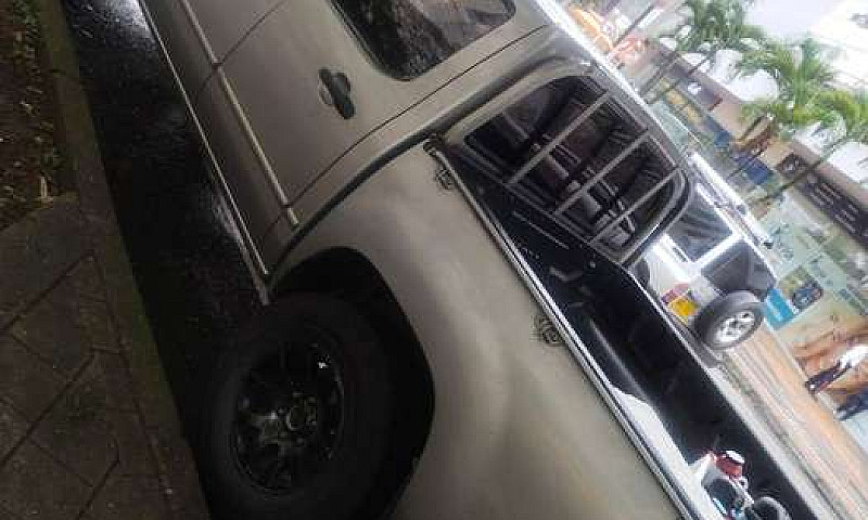 Se Vende Mazda Bt 50...